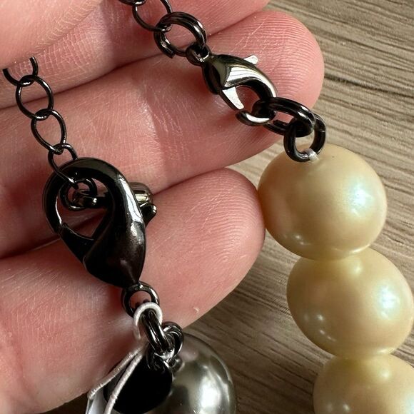 Kiam Family Collection for Lia Sophia Caleigh Two-Tone Pearl Necklace NEW - Picture 5 of 5